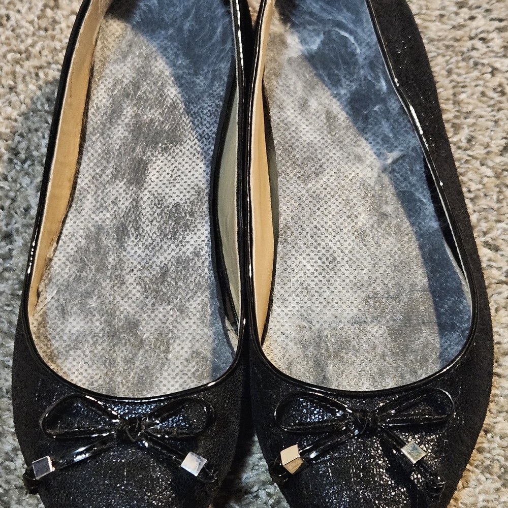 Antonio Melani women's shoe.  Size 8.  Black.